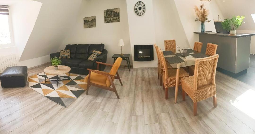 Appartement 100 M De La Plage Le Portel Exteriör bild